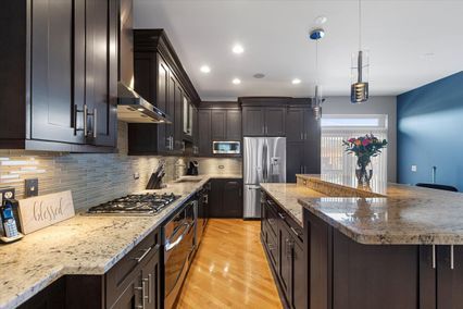 602 W 16th Street