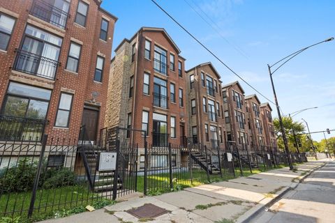 949 W 51st Street Chicago IL 60609