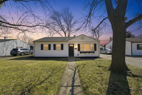 Photo of 112 Saint Jude Avenue, Joliet, IL 60436 (MLS # 12532325)