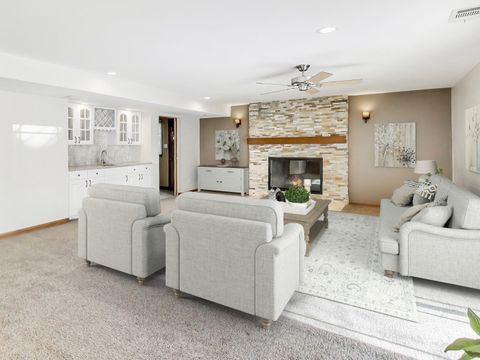 Tiny photo for 16W671 89th Place, Willowbrook, IL 60527 (MLS # 12554878)