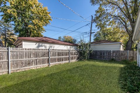 A home in Park Ridge