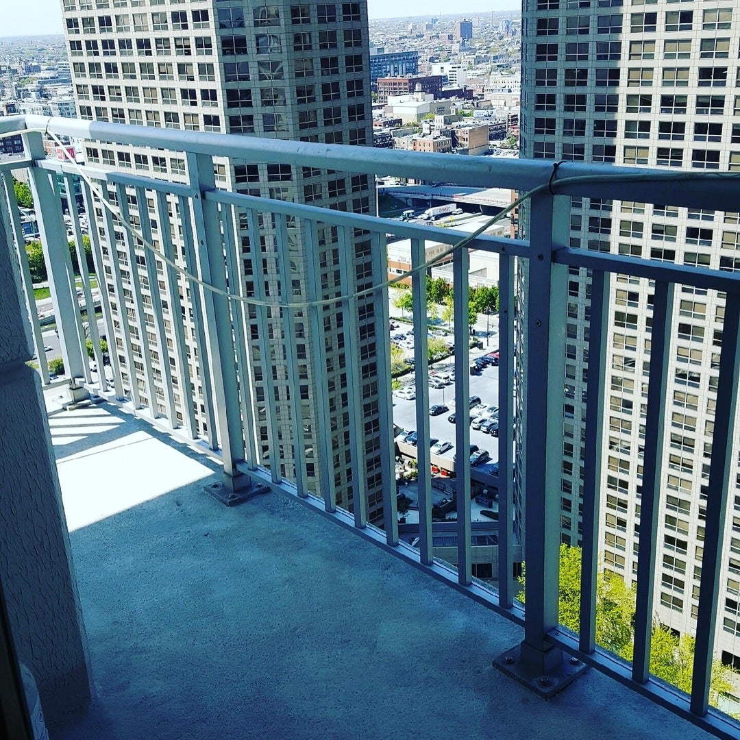 125 S Jefferson Street 2702
