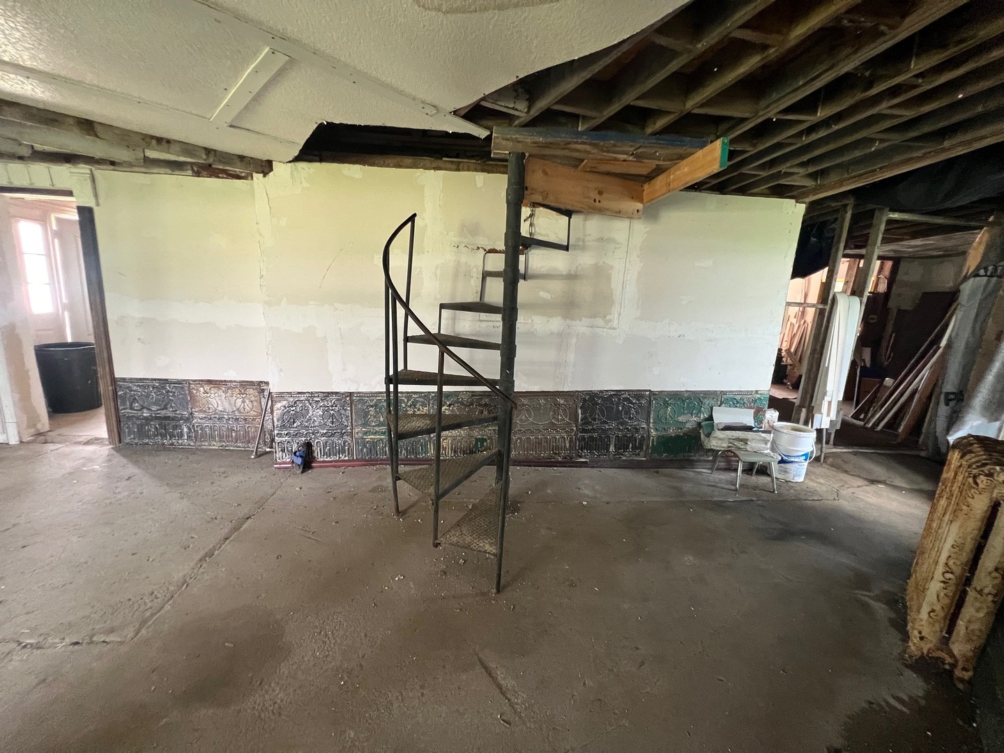 303 N Main Street