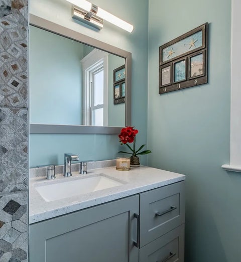 Tiny photo for 553 S Greenwood Avenue, Kankakee, IL 60901 (MLS # 12743774)