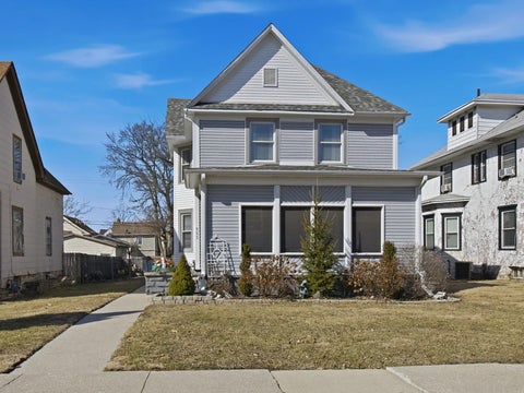 Tiny photo for 553 S Greenwood Avenue, Kankakee, IL 60901 (MLS # 12743774)