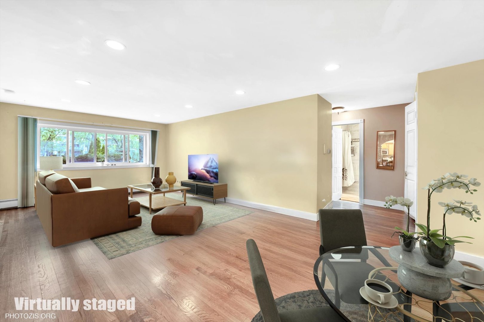 712 W DEMPSTER Street FG10