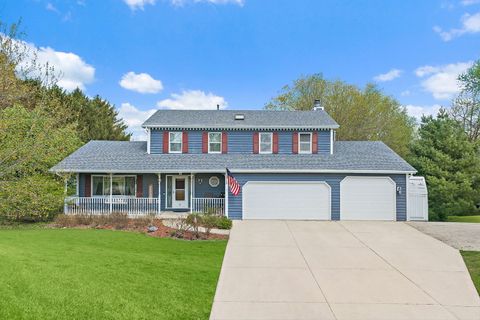 Photo of 6 Amanda Lane, Yorkville, IL 60560 (MLS # 12619502)