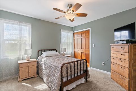 Tiny photo for 6 Amanda Lane, Yorkville, IL 60560 (MLS # 12619502)