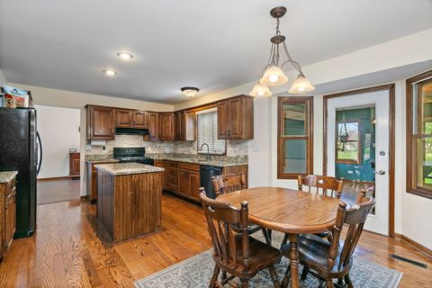 Tiny photo for 6 Amanda Lane, Yorkville, IL 60560 (MLS # 12619502)