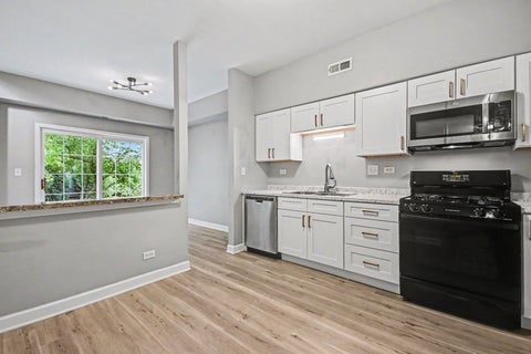 Tiny photo for 2416 Georgetown Circle, Aurora, IL 60503 (MLS # 12728390)