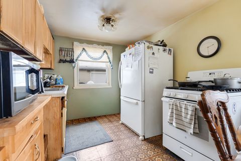 Tiny photo for 105 Adobe Circle, Carpentersville, IL 60110 (MLS # 12526432)