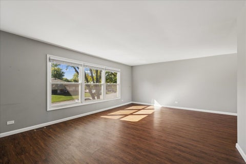 Tiny photo for 990 Brush Hill Lane, Lake Zurich, IL 60047 (MLS # 12779952)