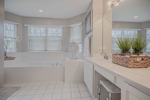 Tiny photo for 17 Riverwalk Court, Port Barrington, IL 60010 (MLS # 12523592)