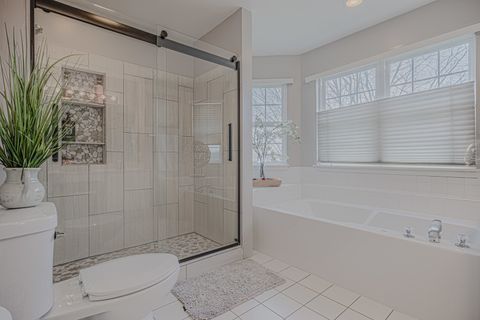 Tiny photo for 17 Riverwalk Court, Port Barrington, IL 60010 (MLS # 12523592)