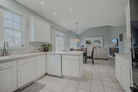 Tiny photo for 17 Riverwalk Court, Port Barrington, IL 60010 (MLS # 12523592)