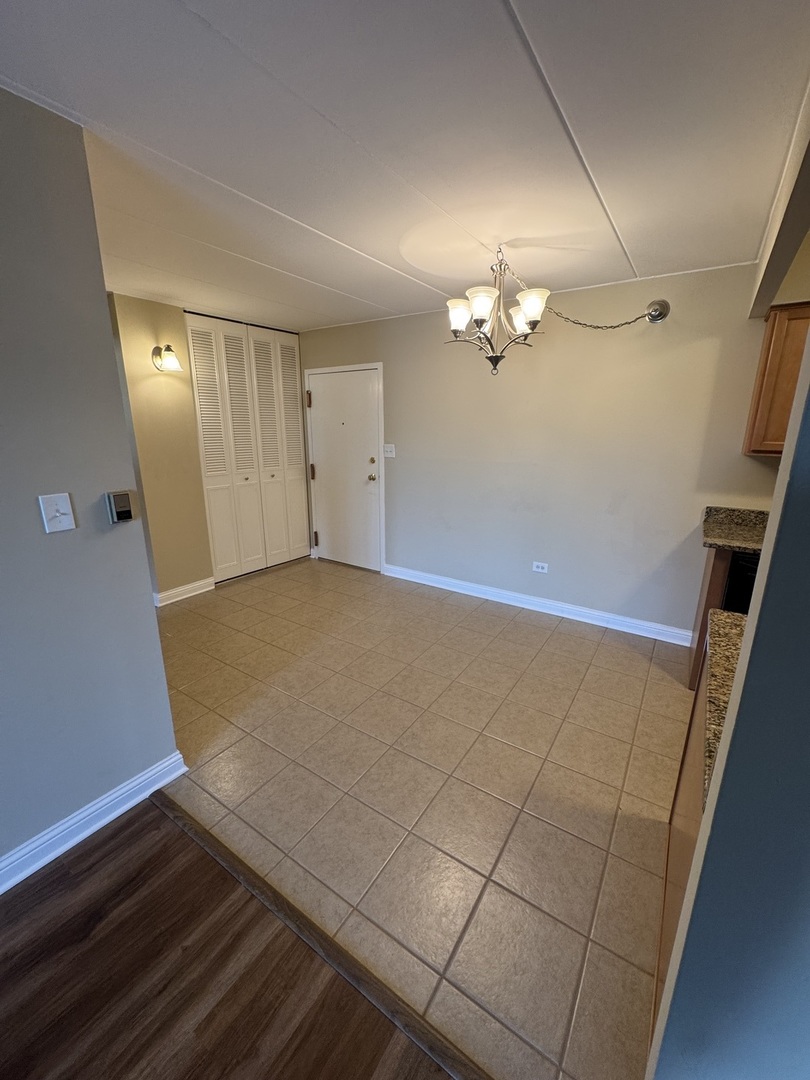 580 Lawrence Avenue 113