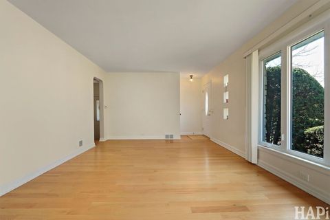 Tiny photo for 8049 N Overhill Avenue, Niles, IL 60714 (MLS # 12603684)