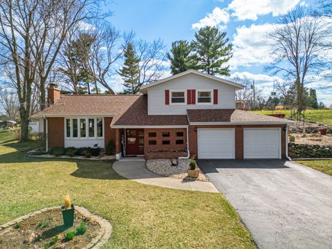 Photo of 8722 Sheffield Drive, Belvidere, IL 61008 (MLS # 12604617)