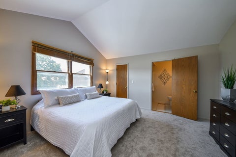Tiny photo for 102 Juniper Drive, North Aurora, IL 60542 (MLS # 12699409)