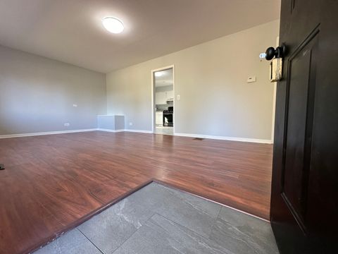 Tiny photo for 225 Pleasure Drive, Mundelein, IL 60060 (MLS # 12434729)