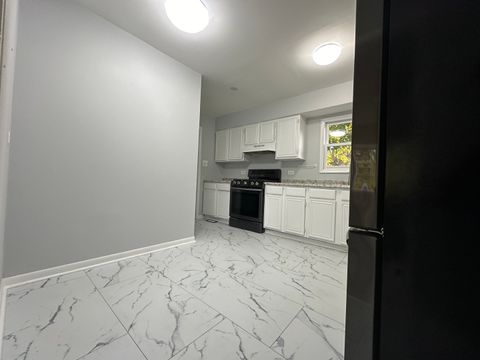 Tiny photo for 225 Pleasure Drive, Mundelein, IL 60060 (MLS # 12434729)