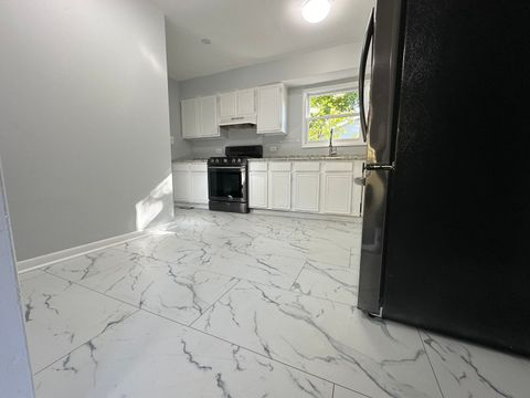 Tiny photo for 225 Pleasure Drive, Mundelein, IL 60060 (MLS # 12434729)