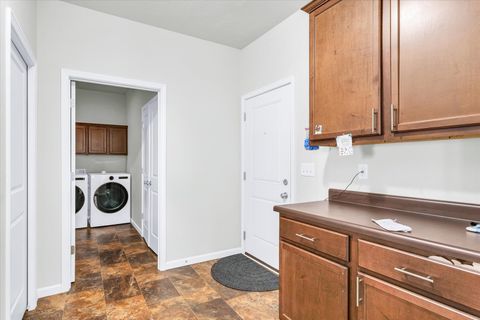 Tiny photo for 412 Doisy Lane, Champaign, IL 61822 (MLS # 12416883)