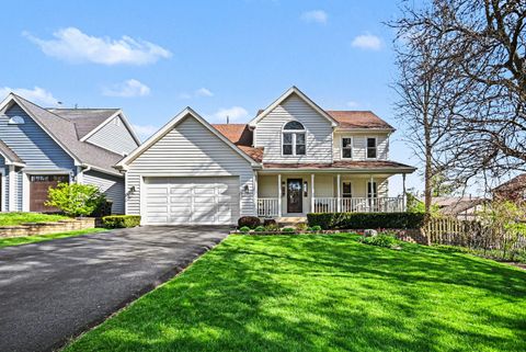 Photo of 22W450 Cherry Lane, Glen Ellyn, IL 60137 (MLS # 12622996)