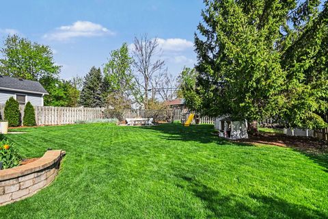 Tiny photo for 22W450 Cherry Lane, Glen Ellyn, IL 60137 (MLS # 12622996)