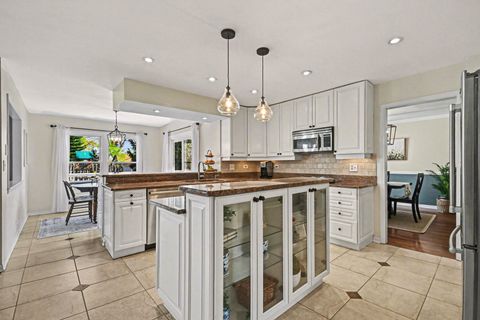 Tiny photo for 22W450 Cherry Lane, Glen Ellyn, IL 60137 (MLS # 12622996)