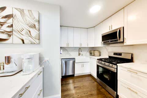 Tiny photo for 1402 Waukegan Road, Northbrook, IL 60062 (MLS # 12729766)