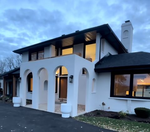 8545 Lakeside Drive Downers Grove IL 60516