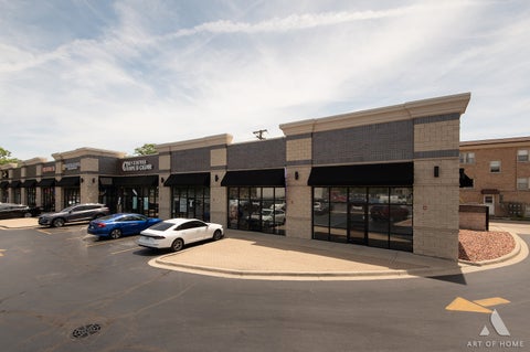 Tiny photo for 7929 W Cermak Road #I, North Riverside, IL 60546 (MLS # 12761900)
