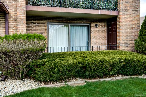 Tiny photo for 7932 Paxton Avenue #1B, Tinley Park, IL 60477 (MLS # 12032198)