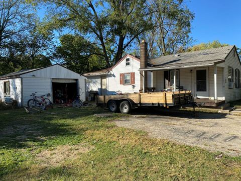 Photo of 605 Garver Avenue, Rockford, IL 61102 (MLS # 12509235)