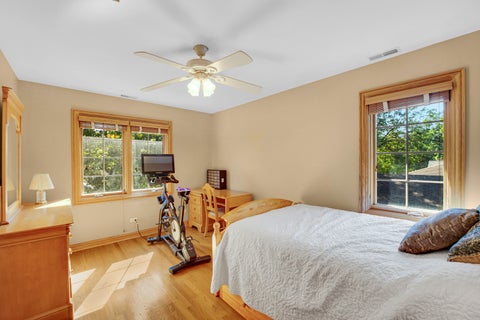 Tiny photo for 708 S Lincoln Avenue, Park Ridge, IL 60068 (MLS # 12747343)