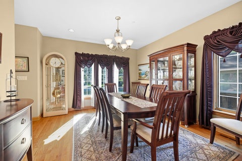 Tiny photo for 708 S Lincoln Avenue, Park Ridge, IL 60068 (MLS # 12747343)