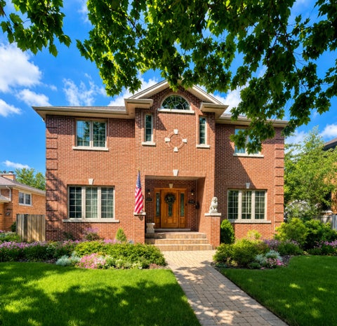 Photo of 708 S Lincoln Avenue, Park Ridge, IL 60068 (MLS # 12747343)