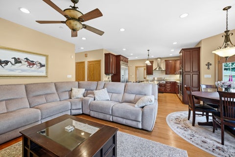 Tiny photo for 708 S Lincoln Avenue, Park Ridge, IL 60068 (MLS # 12747343)