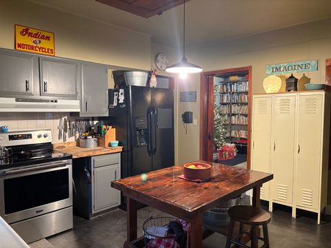 Tiny photo for 802 PADDOCK Avenue, Ashton, IL 61006 (MLS # 12532895)