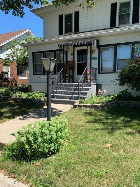 Photo of 802 PADDOCK Avenue, Ashton, IL 61006 (MLS # 12532895)