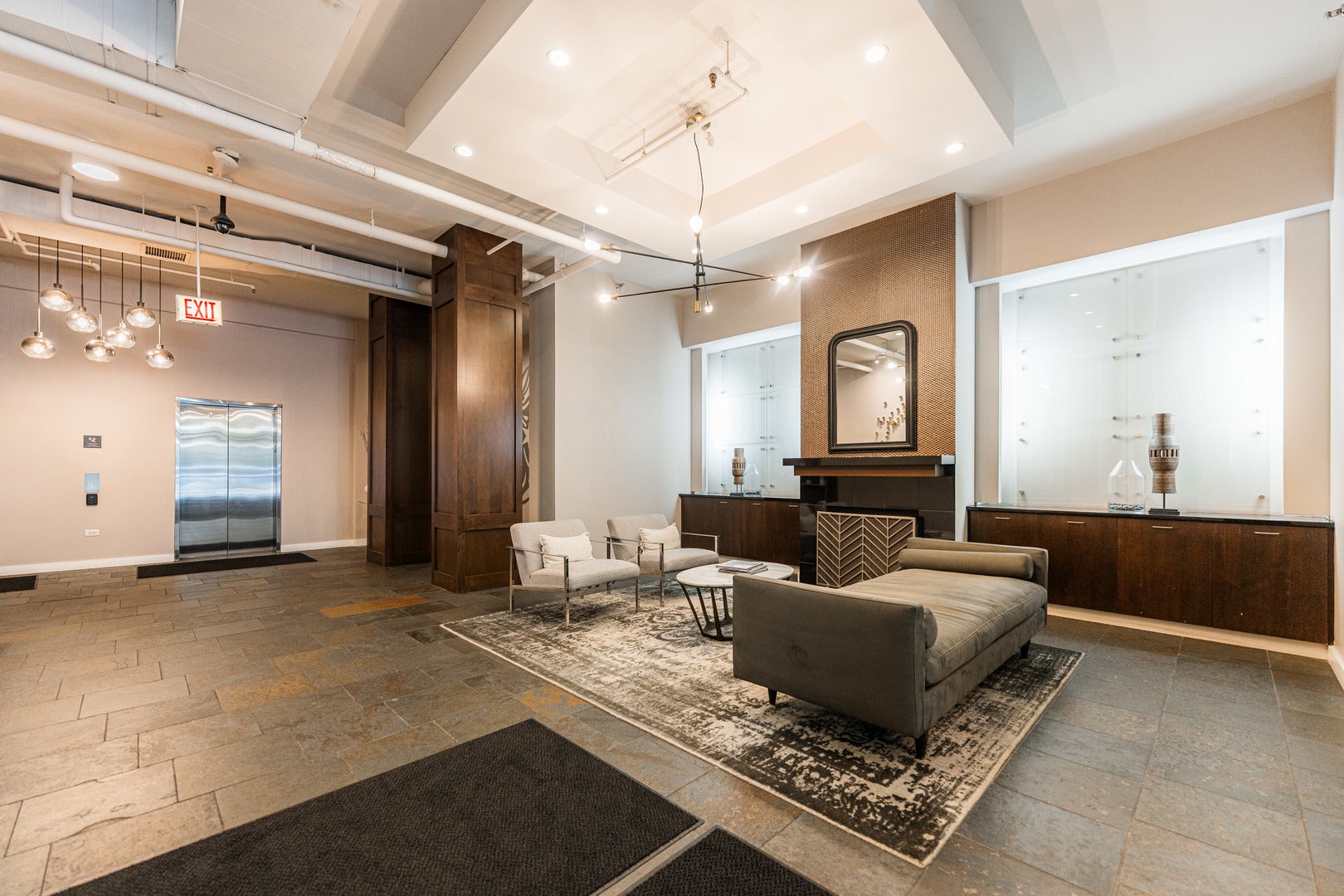901 W Madison Street 901