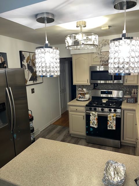 Tiny photo for 101 Granville Avenue, Bellwood, IL 60104 (MLS # 12524698)