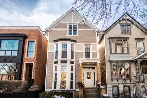 1325 W Wolfram Street 1 Chicago IL 60657