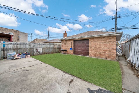 Tiny photo for 5749 W 63rd Place, Chicago, IL 60638 (MLS # 12666038)
