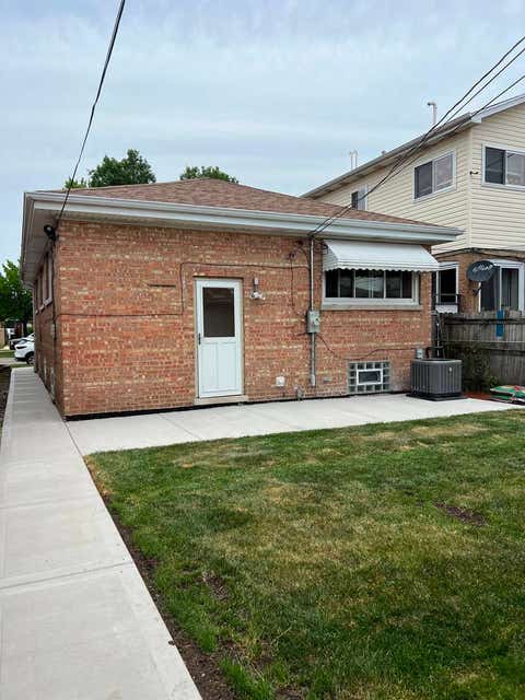 Tiny photo for 5749 W 63rd Place, Chicago, IL 60638 (MLS # 12666038)