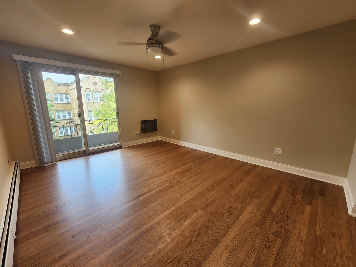 6024 W Irving Park Road C4