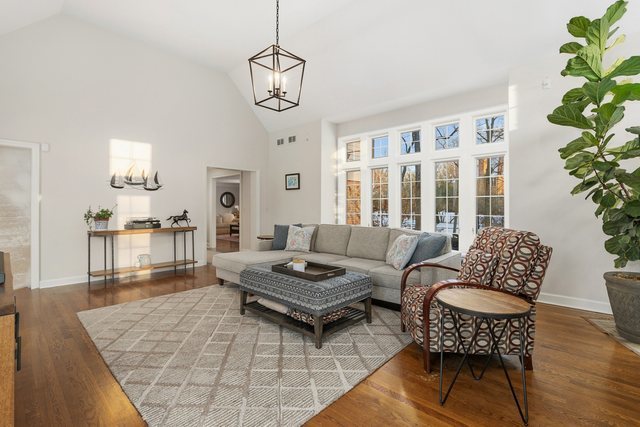 940 Mount Vernon Avenue