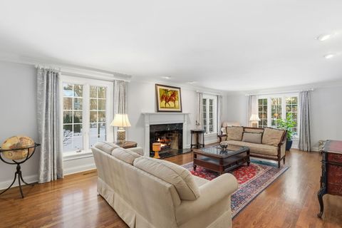 Tiny photo for 940 Mount Vernon Avenue, Lake Forest, IL 60045 (MLS # 12565703)