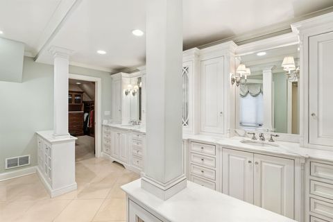 Tiny photo for 940 Mount Vernon Avenue, Lake Forest, IL 60045 (MLS # 12565703)